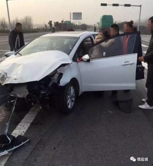 盐城车祸最新爆料,事故原因揭秘，伤亡情况及救援行动全解析